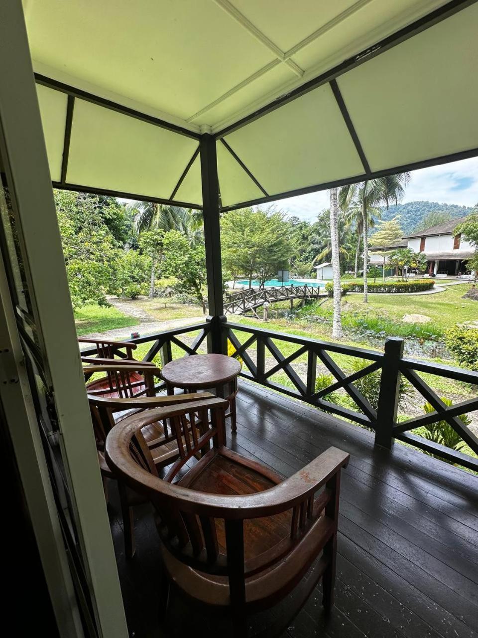 Pir - Resort Perhentian Island Kampong Pasir Hantu Exterior photo