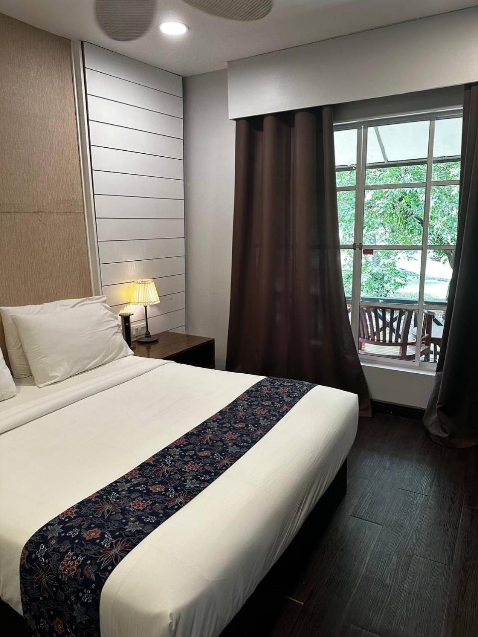 Pir - Resort Perhentian Island Kampong Pasir Hantu Exterior photo