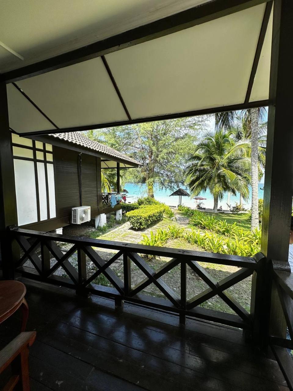 Pir - Resort Perhentian Island Kampong Pasir Hantu Exterior photo