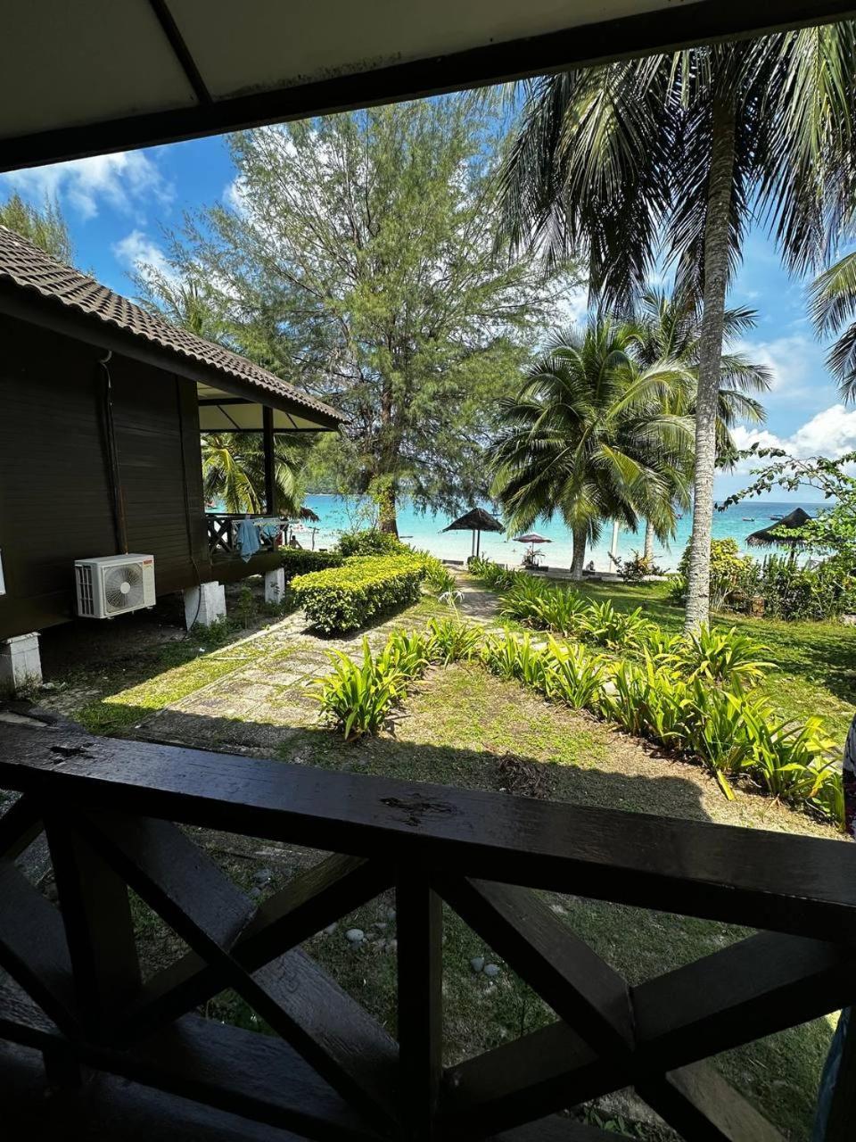 Pir - Resort Perhentian Island Kampong Pasir Hantu Exterior photo