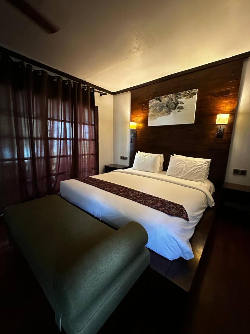 Pir - Resort Perhentian Island Kampong Pasir Hantu Exterior photo