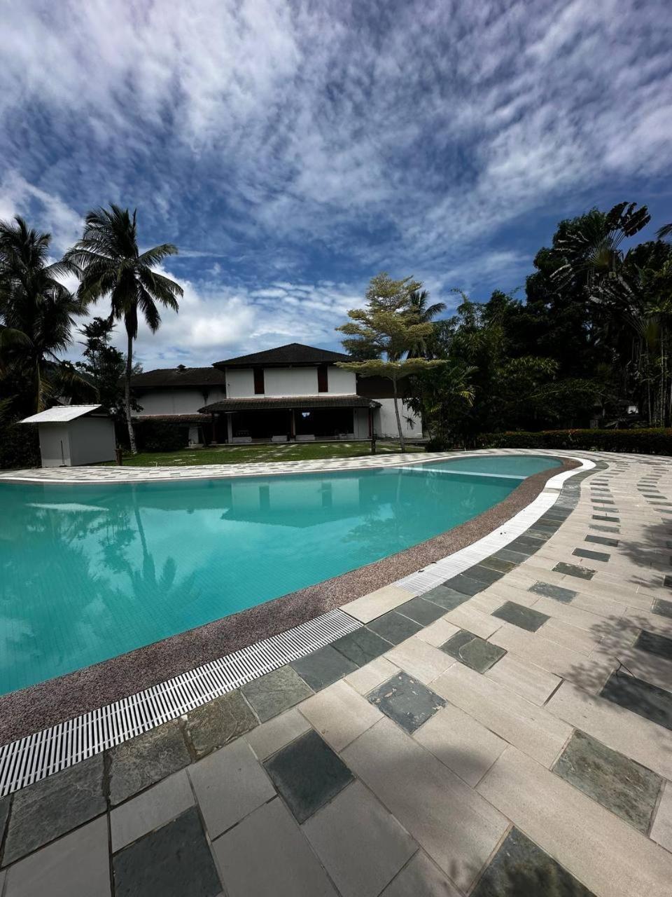Pir - Resort Perhentian Island Kampong Pasir Hantu Exterior photo